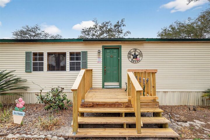 Property Photo:  35343 Lake Josephine Drive  FL 34731 