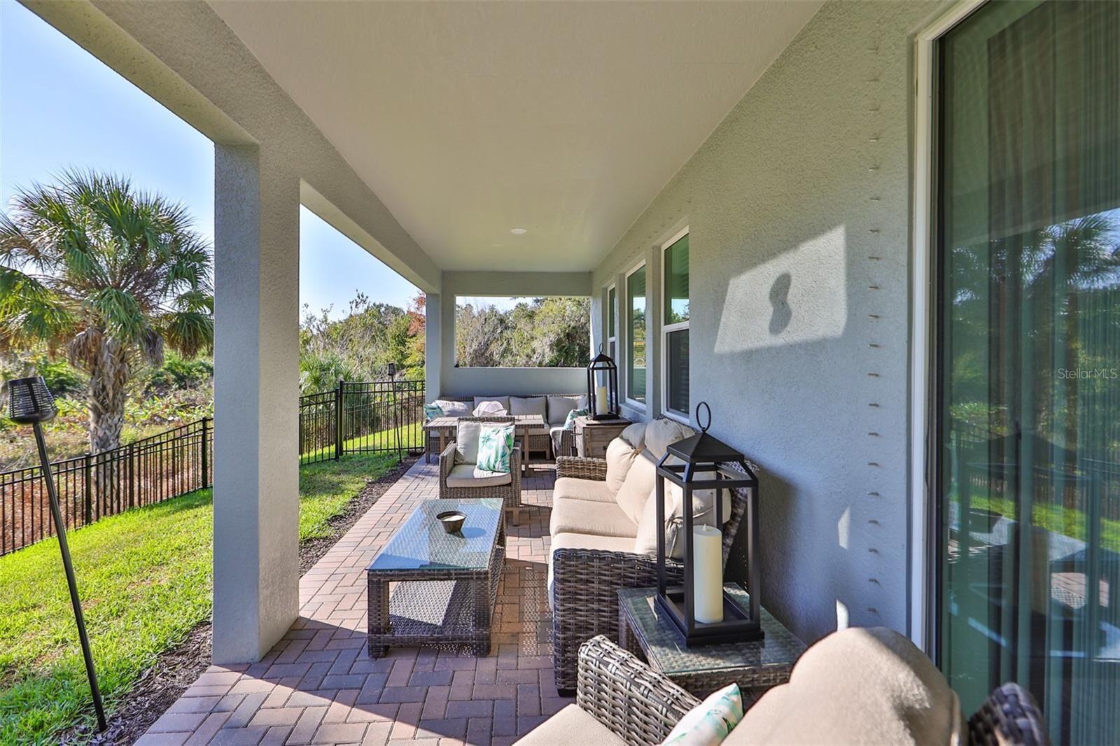 Property Photo:  5410 Trevesta Place  FL 34221 