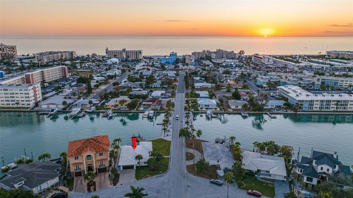 Property Photo:  370 59th Avenue  FL 33706 