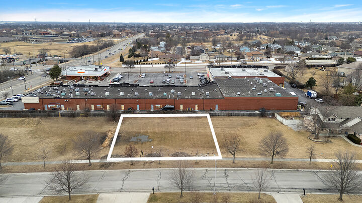 Property Photo: 7942 172nd Street IL 60477