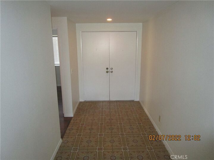 Property Photo:  1885 Silver Oak Way  CA 92545 