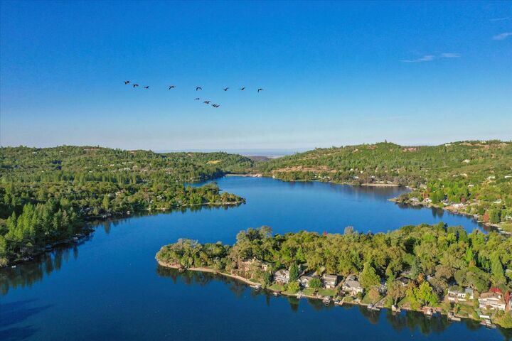 Property Photo: 17572 Long Branch Court CA 95946