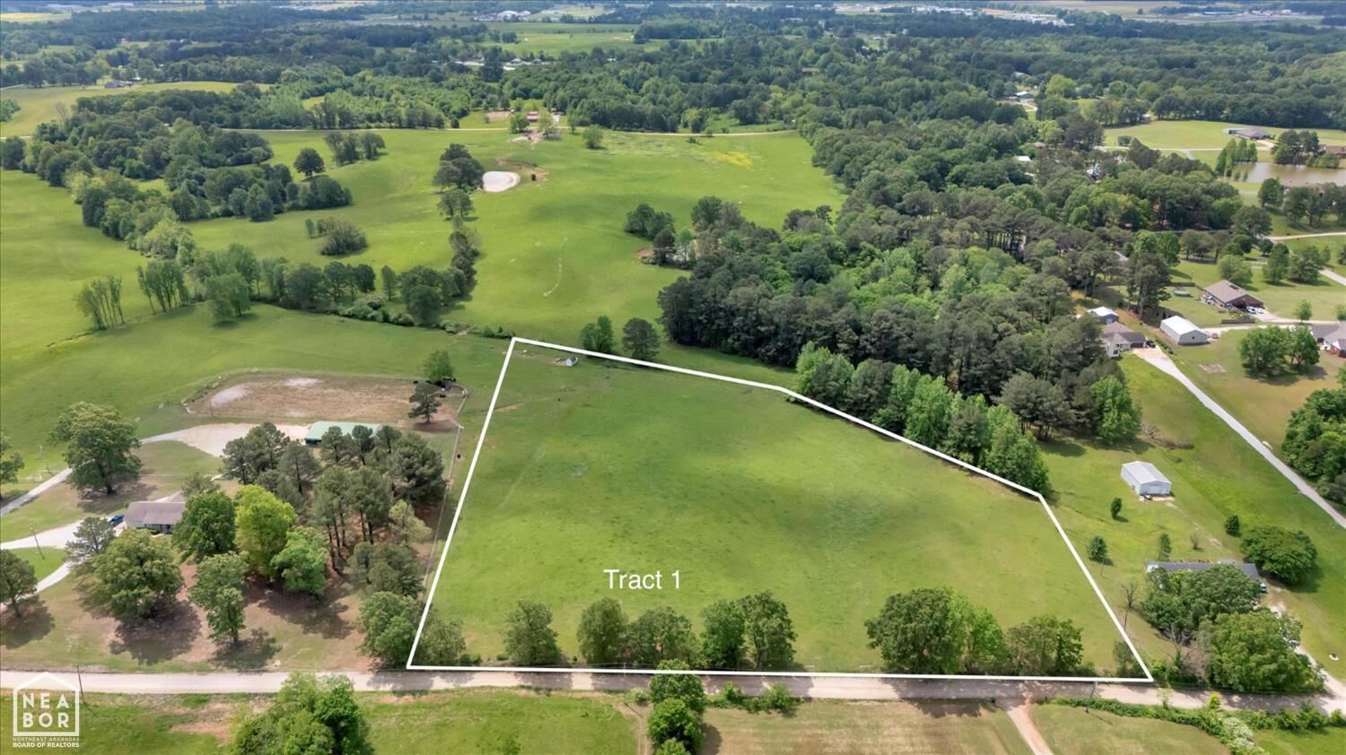 Property Photo:  8 County Road 348  AR 72401 