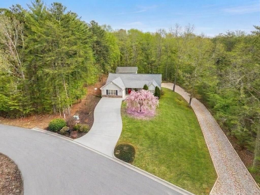 Property Photo:  58 Autumn Ridge  GA 30559 
