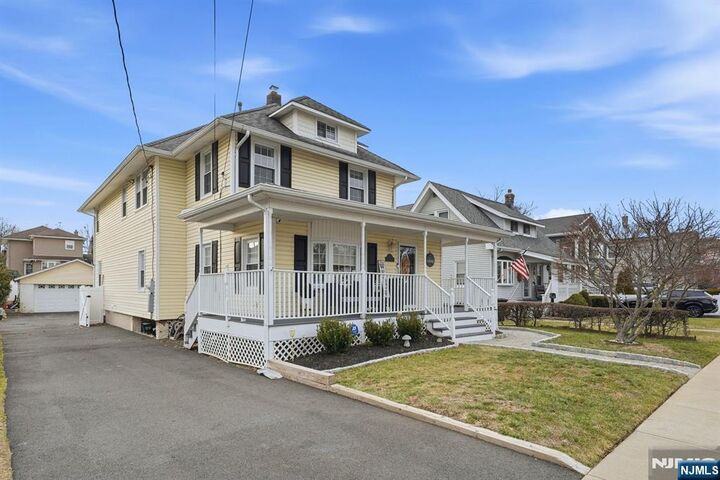Property Photo:  11 Thiem Avenue  NJ 07662 