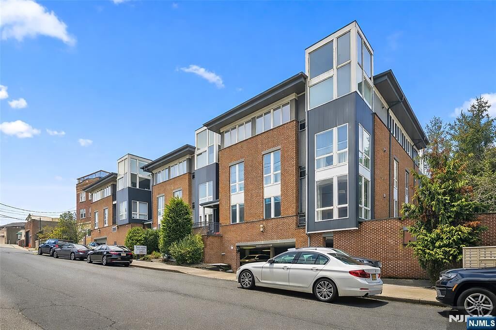 Property Photo: 255 Laird 1 NJ 07010