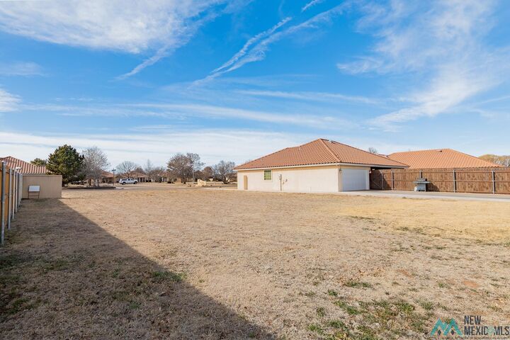 Property Photo:  104 Scottsdale Drive  NM 88101 