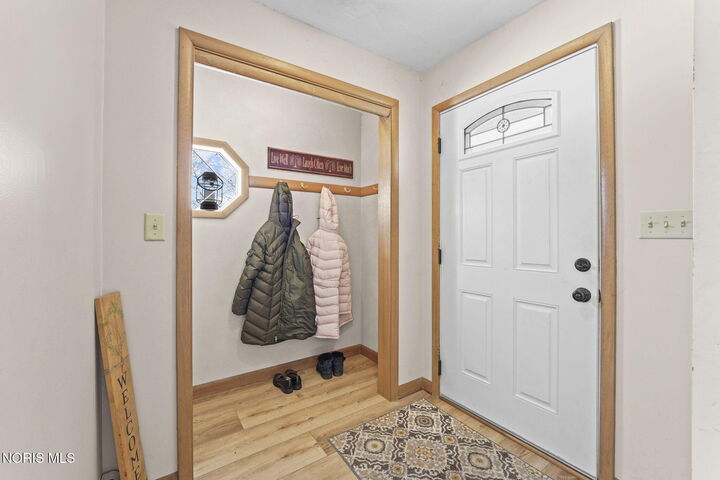 Property Photo:  1020 Country Club Drive  OH 45840 