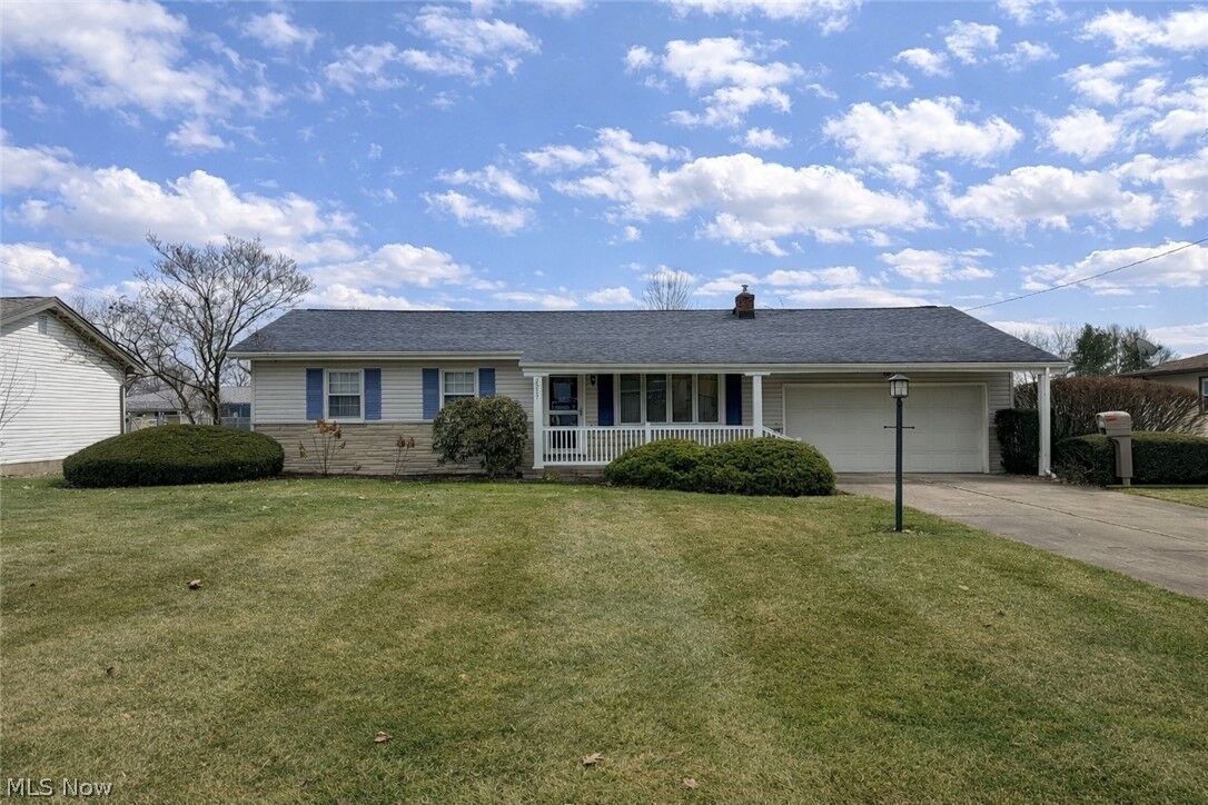 Property Photo: 2257 Breezewood Drive OH 44515