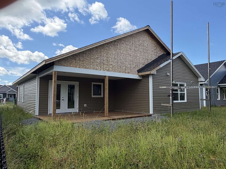 Property Photo: 31 Covey Drive NS B4N 0H8