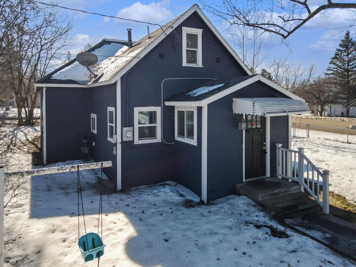 Property Photo:  602 1st Avenue NE  MN 56401 