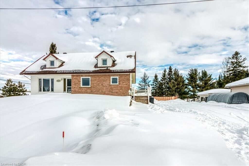 Property Photo:  2088 Pilon Street  ON P0M 1L0 