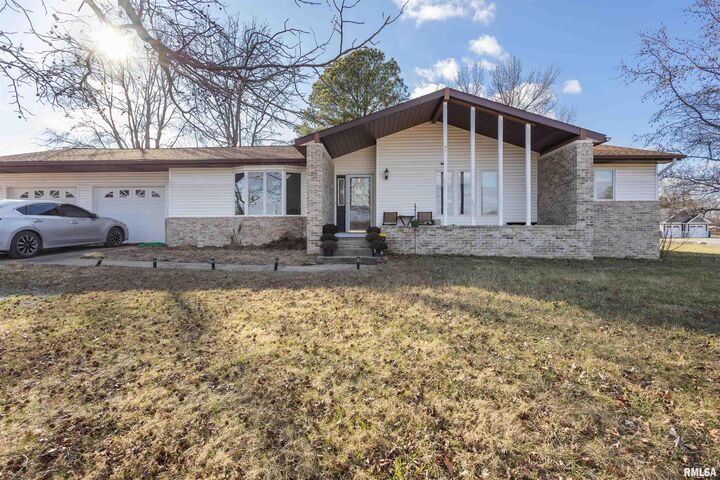 Property Photo:  16391 Old Creal Springs Road  IL 62959 