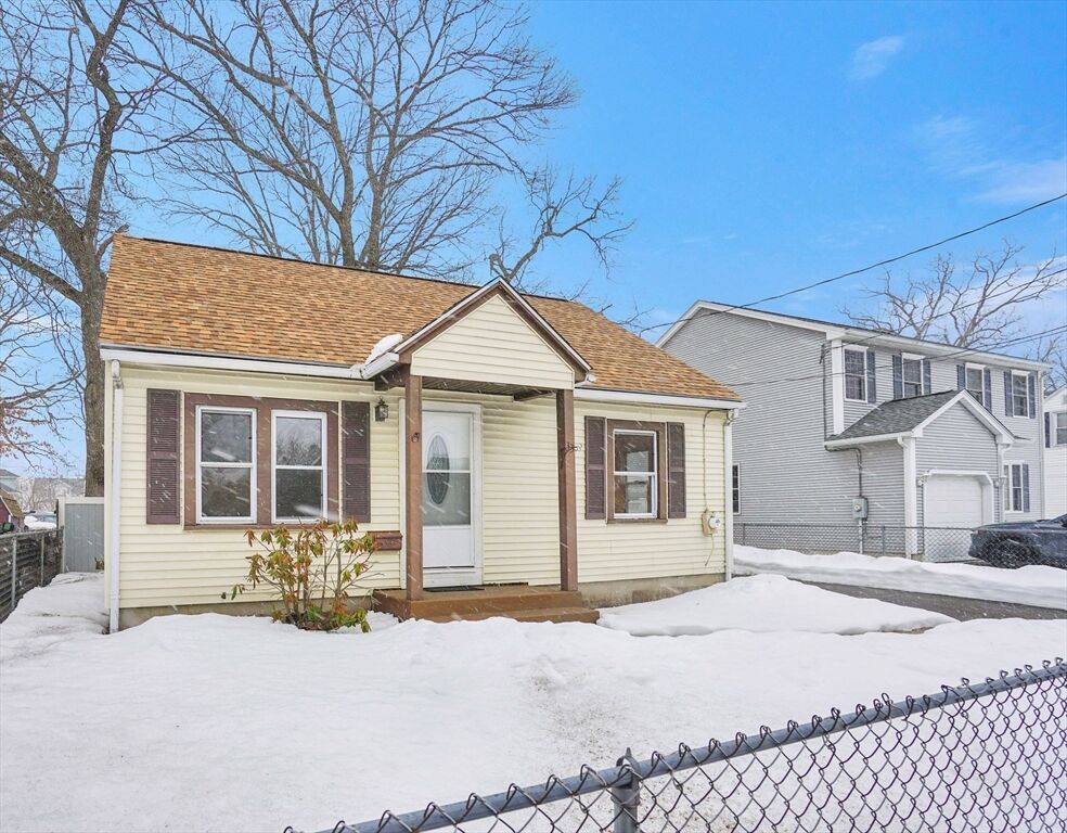 Property Photo:  33 Drexel St  MA 01104 