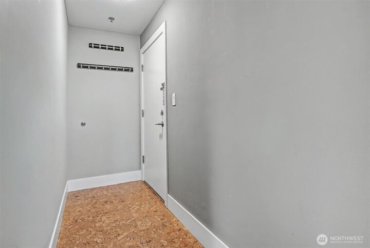 Property Photo: 500 5th Ave W 303 WA 98119