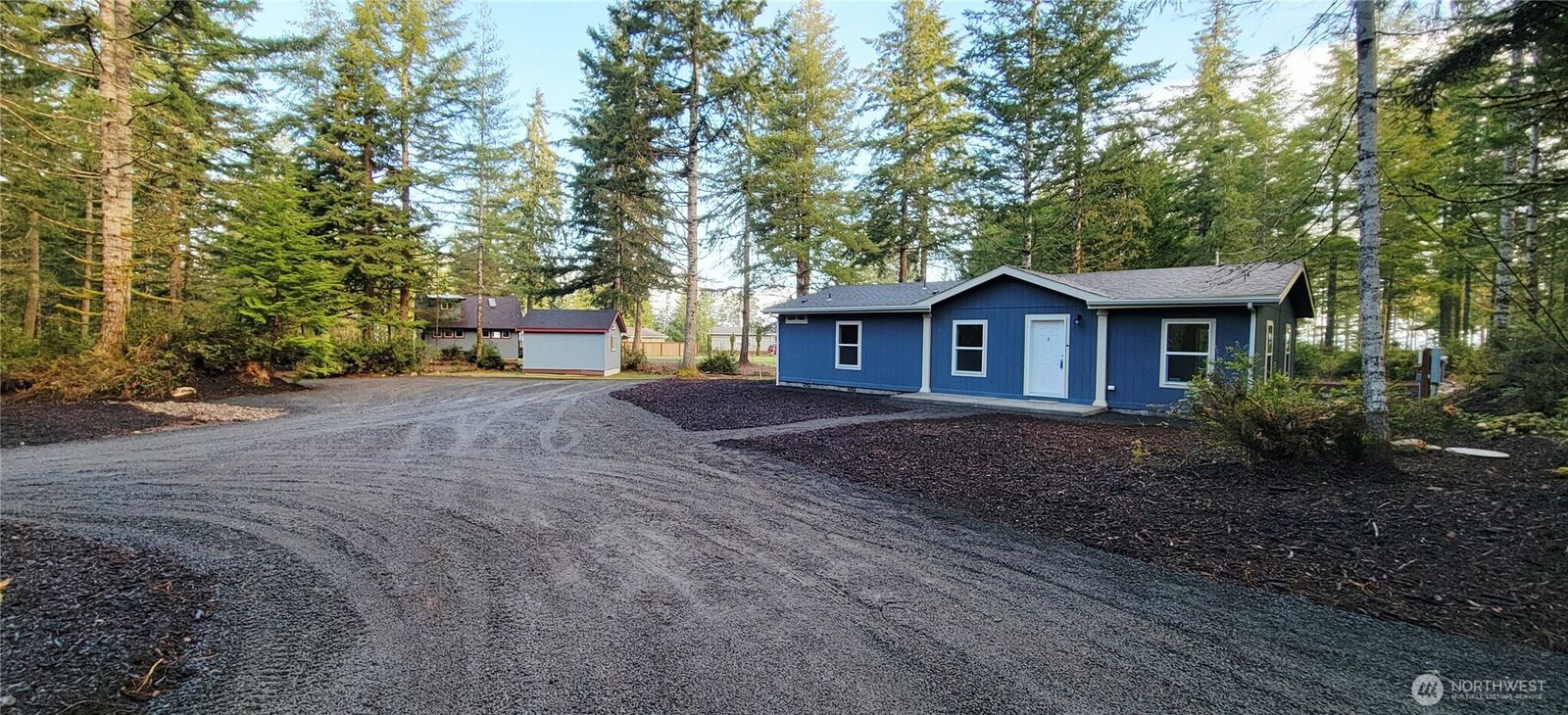 Property Photo:  621 E Hyland Drive  WA 98592 