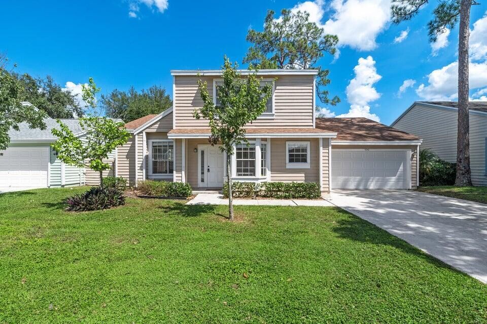 Property Photo: 1050 Aviary Road Road FL 33414