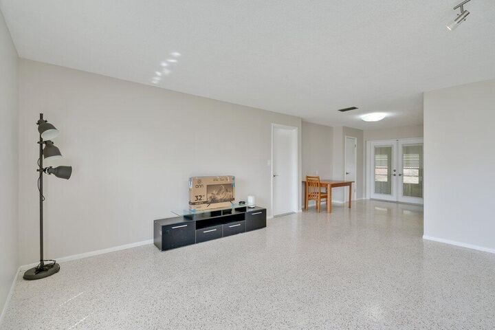 Property Photo: 1385 NE Hilltop Street FL 34957