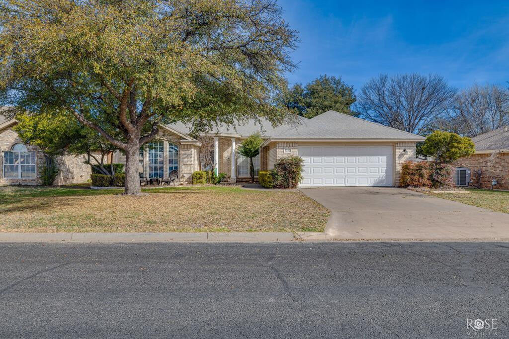 Property Photo:  3242 Walnut Hill Drive  TX 76904 