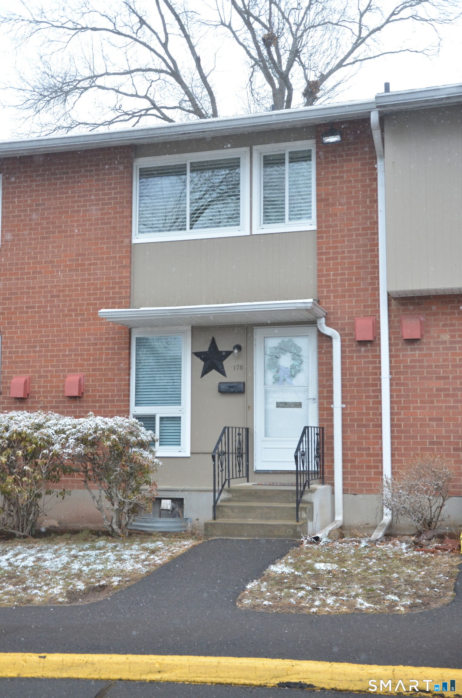 Property Photo: 178 Worth Avenue CT 06518