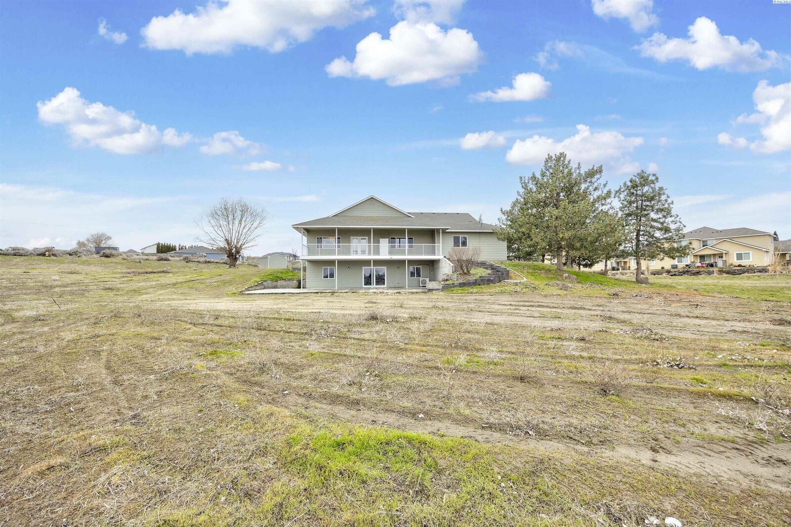 Property Photo:  4340 Rosencrans Road  WA 99353 