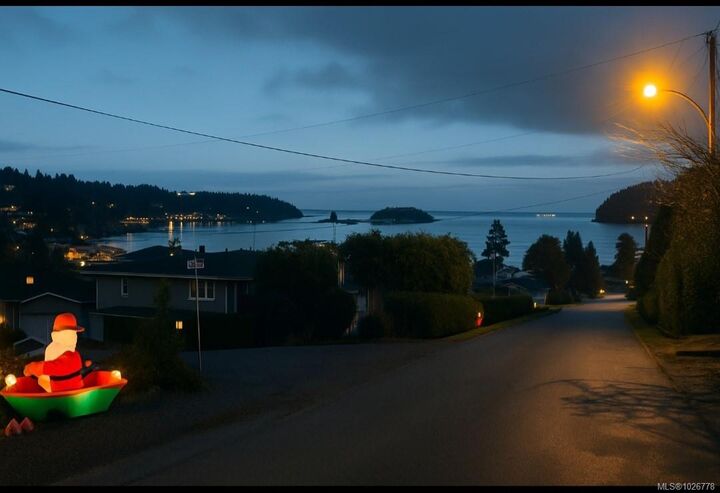 Property Photo:  1630 Loat St  BC V9S 3L4 