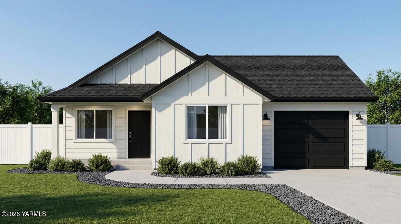 Property Photo:  310 N Aspen St  WA 98947 