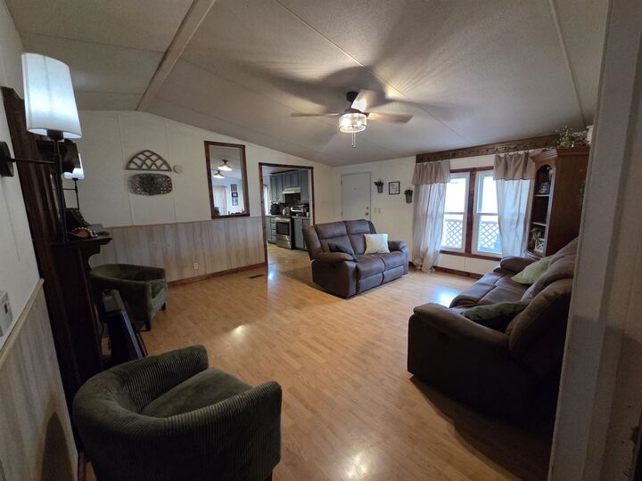 Property Photo:  13683 State Highway 2  KY 41143 