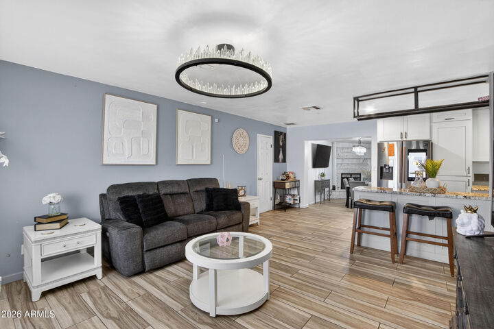 Property Photo:  4318 N 85th Ave --  AZ 85037 