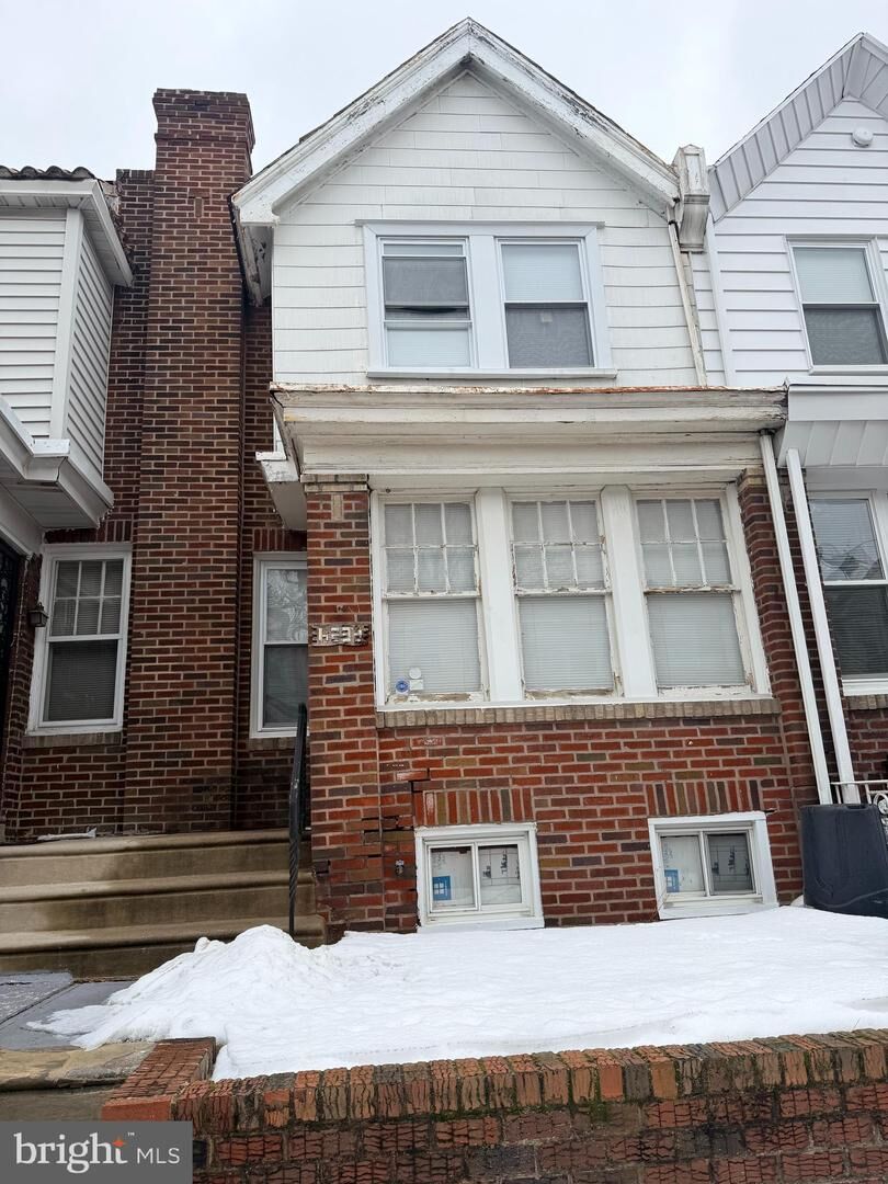 Property Photo:  6233 N Bouvier Street  PA 19141 
