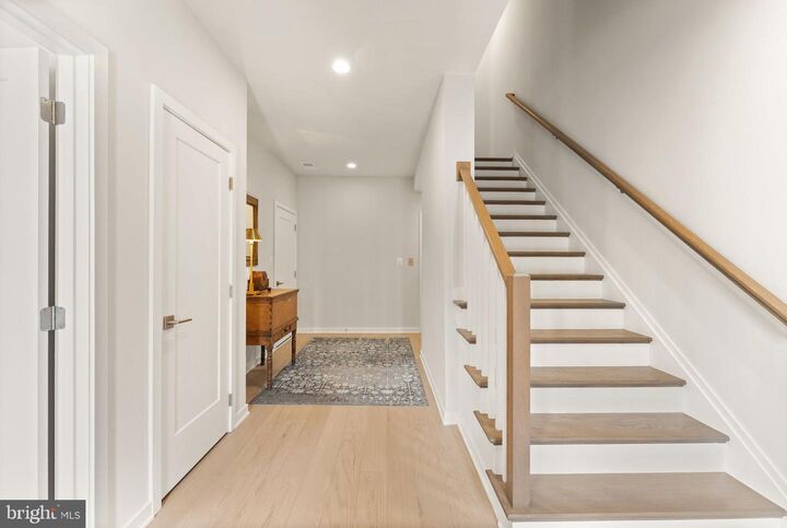 Property Photo: 19899 Harrison Trace Terrace VA 20147