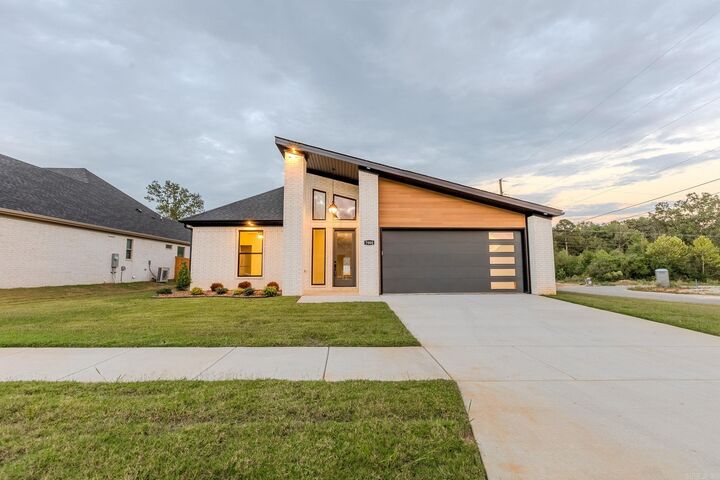 Property Photo:  7000 Cold Creek  AR 72002 