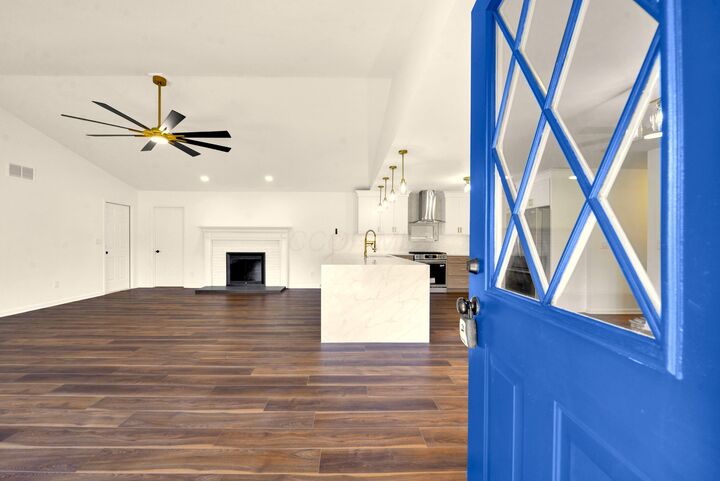 Property Photo: 237 Lockville Road OH 43147