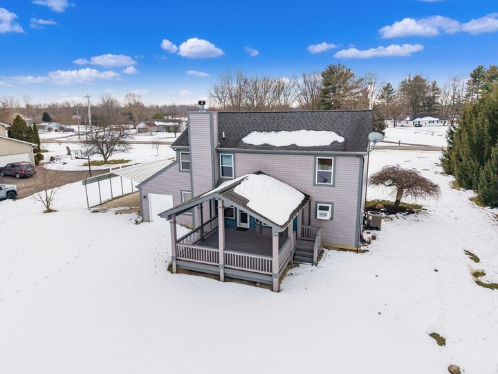Property Photo: 401 Curve Road OH 43015