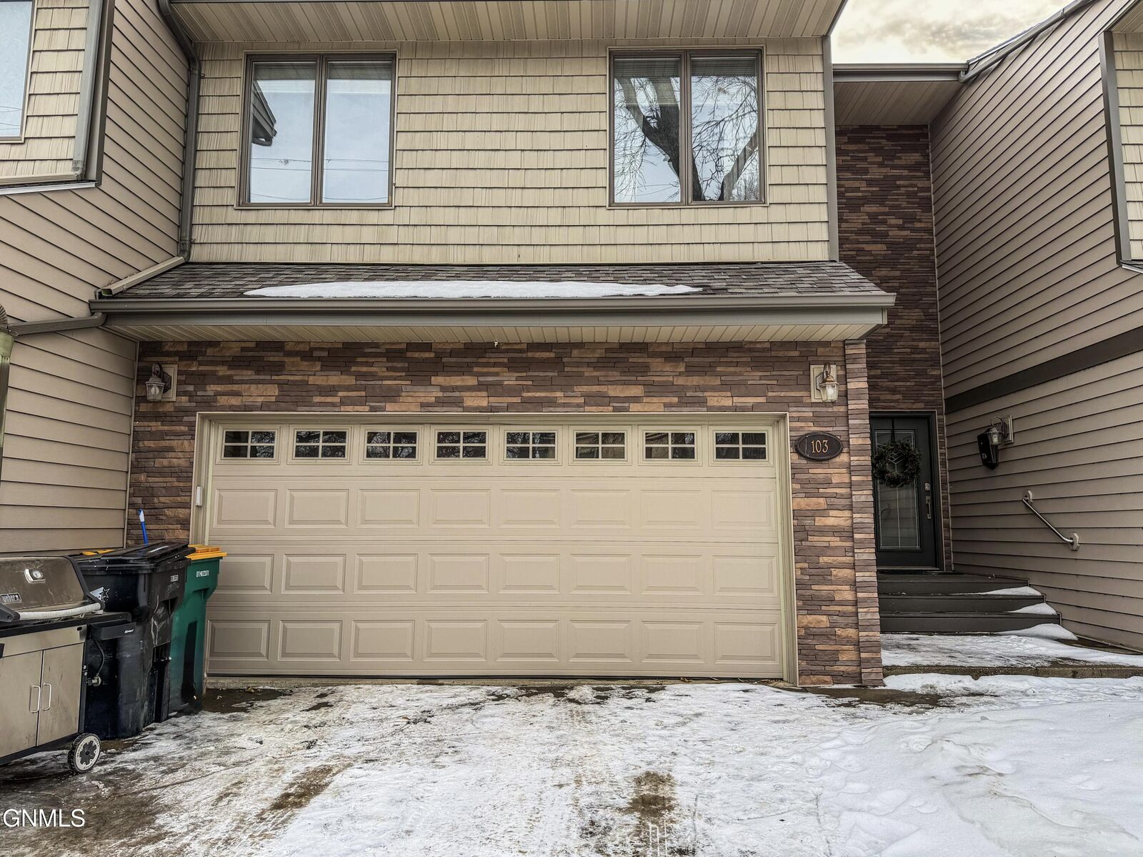 Property Photo:  103 W Ave A  ND 58501 