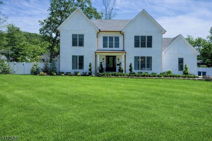 Property Photo:  31 North Dr  NJ 07039 