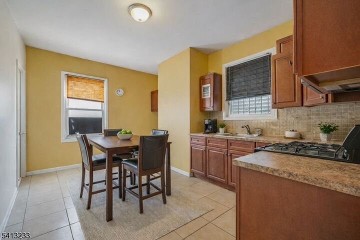 Property Photo: 472 S 16th St NJ 07103