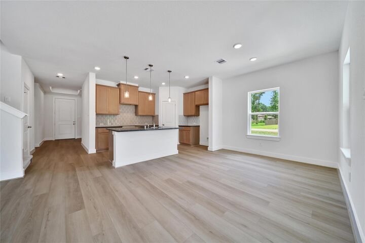 Property Photo: 1003 Thor TX 77357
