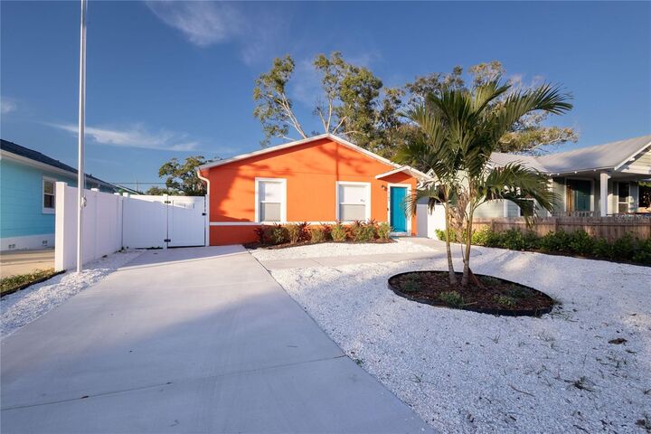 Property Photo:  5145 Preston Avenue S  FL 33707 