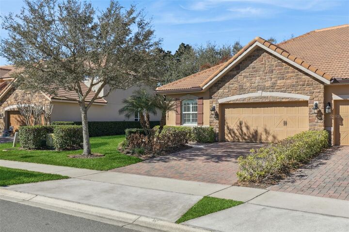 Property Photo: 10341 Belfry Circle FL 32832