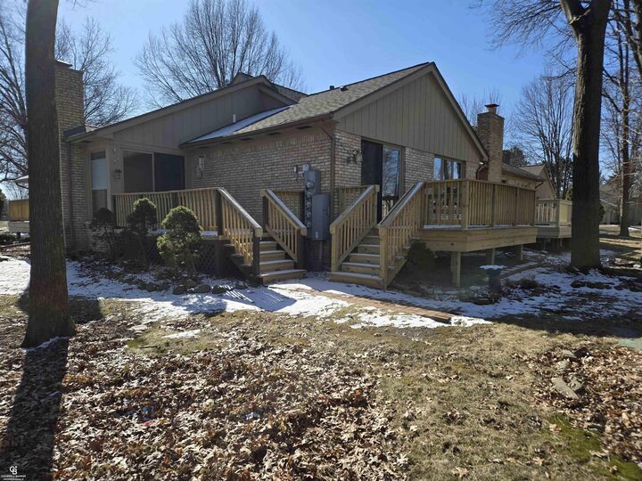 Property Photo:  43042 W Kirkland Drive  MI 48038 