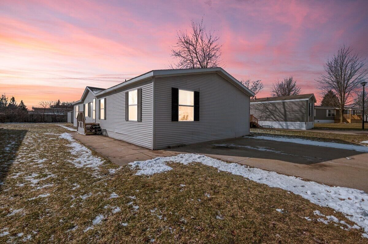 Property Photo: 4458 Jardin Drive NW MI 49534