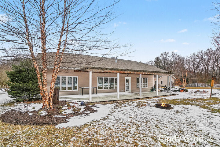 Property Photo:  8079 Pigeon Creek Drive  MI 49460 