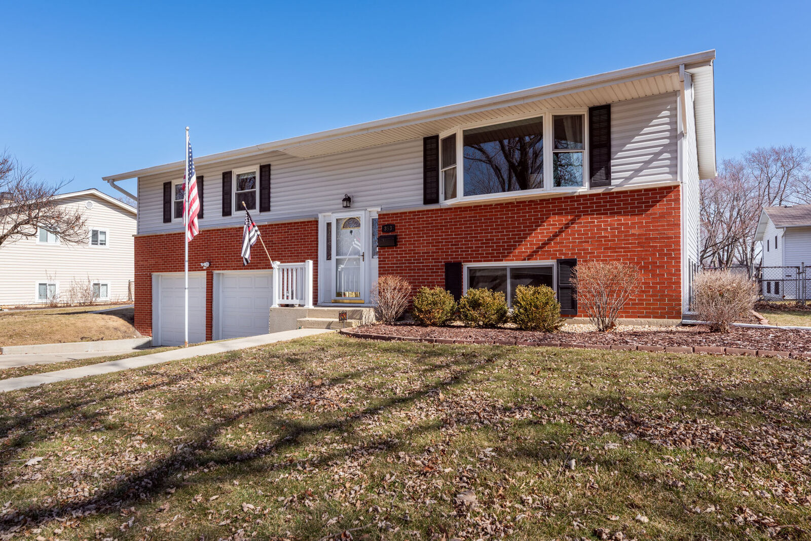 Property Photo:  353 N Clark Drive  IL 60074 