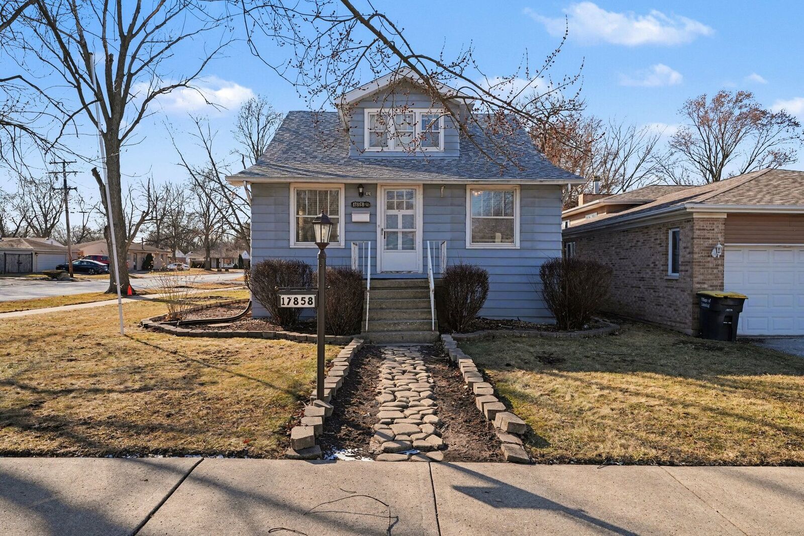 Property Photo: 17858 Ridgewood Avenue IL 60438