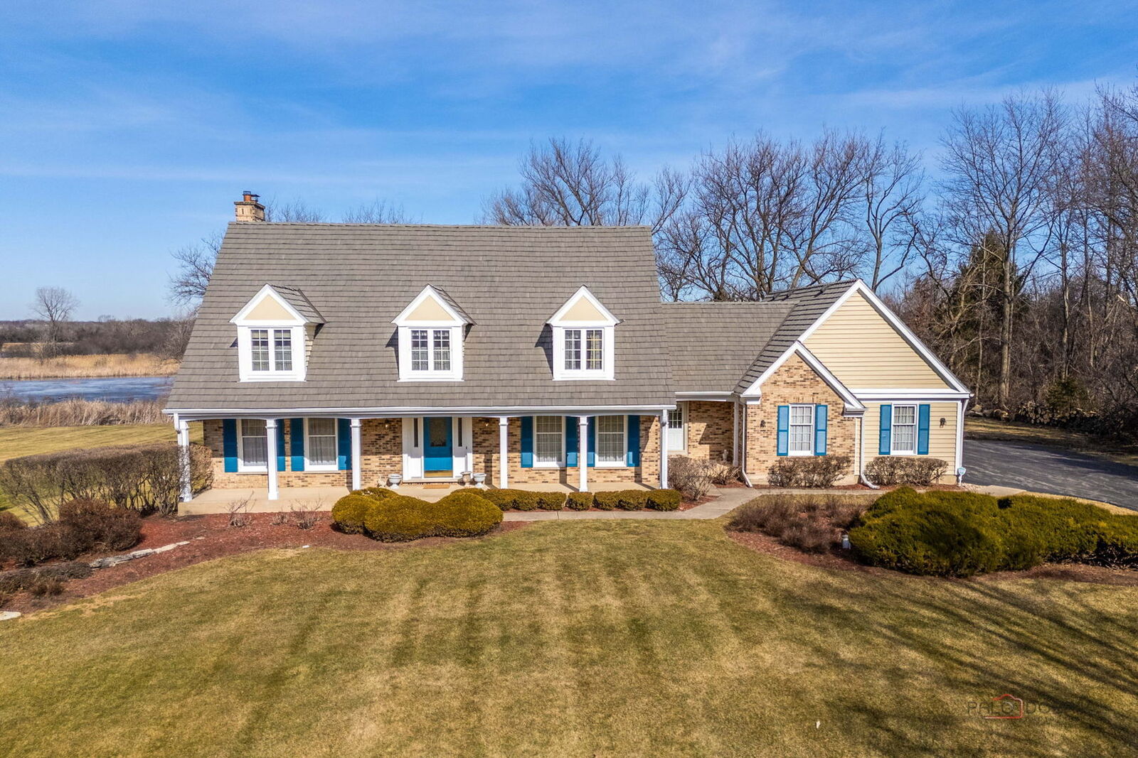 Property Photo:  20514 W Yorkshire Drive  IL 60047 