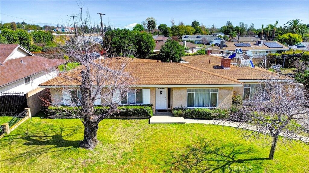 Property Photo:  1550 N Bonita Court  CA 91762 