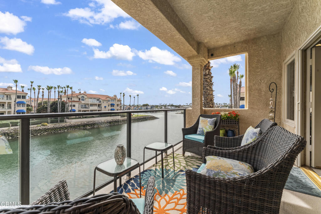 Property Photo:  1729 Emerald Isle Way  CA 93035 