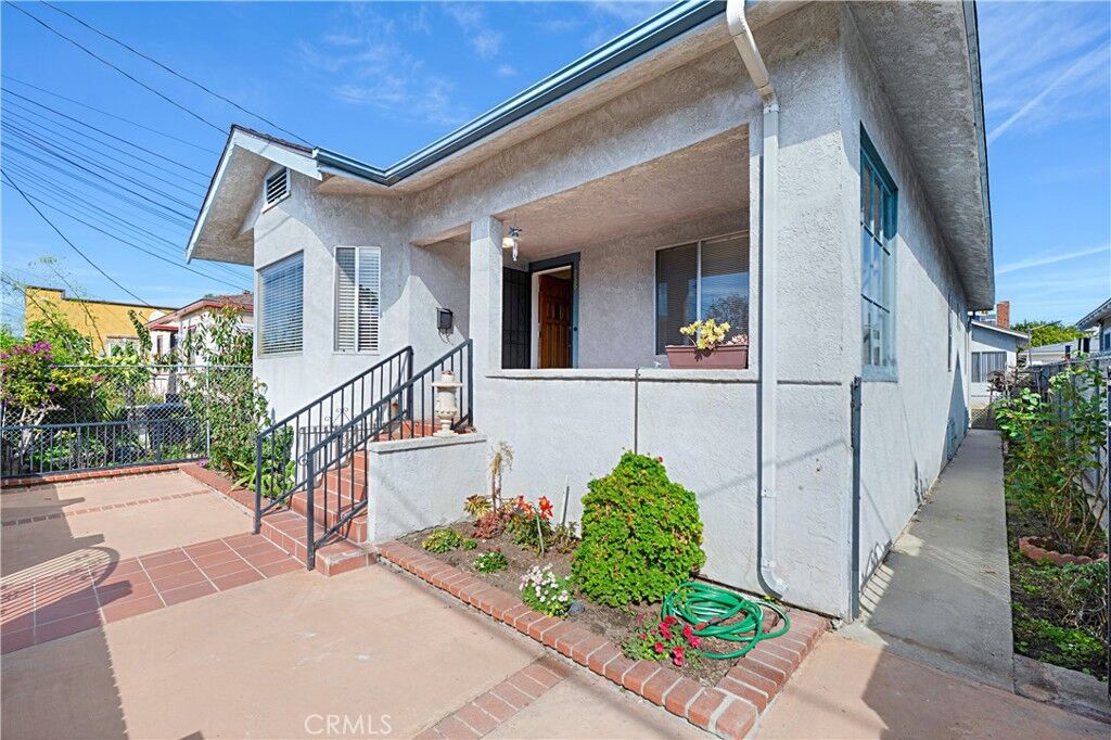 Property Photo: 234 & 236 W.12th Street Street CA 90731