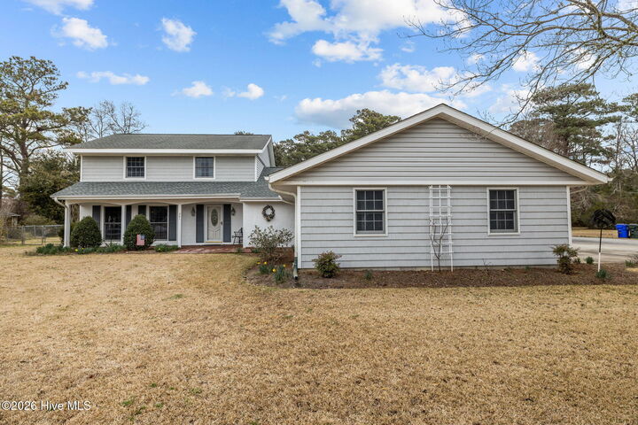 Property Photo:  201 Sycamore Drive  NC 28516 